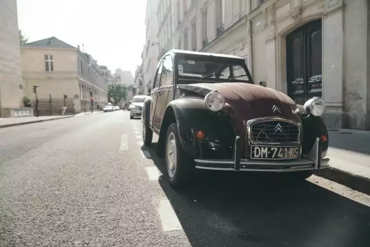 Erros Avarias Carro Estacionado Sol Citroen 2cv